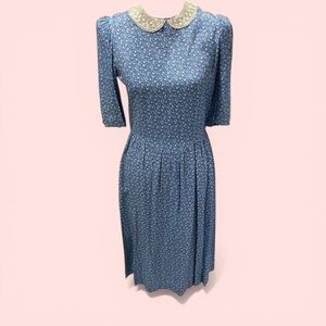 Cute cottagecore traditional Vintage blue floral midi dress lace pockets